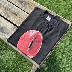 Supreme “Tire” Tee Shirt- FW/20 // sz. L