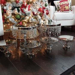 6.  Decrotive  Cakeplates Pedestals