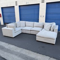 Thomasville Lowell 6-Piece Modular Sectional – Light Gray