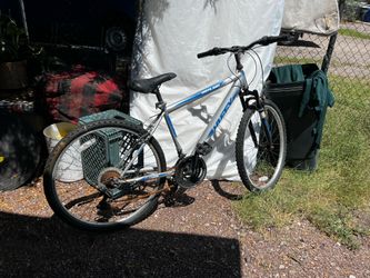 Hefty high land bike & lock