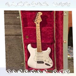 news social Make Noise with Top Level Electric Guitar Collection