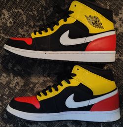 Like New Sz 10.5" Air Jordan 1 Mid SE 'Amarillo /Black / Gym Red