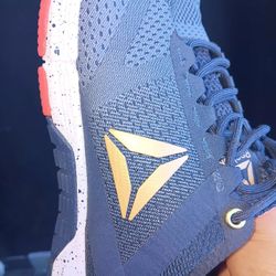 TENNIS CROSSFIT WOMEN SIZE 7