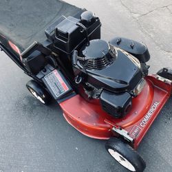 Toro Honda Commercial Self Propelled Lawnmower 