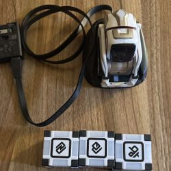 Cozmo - Robot Anki Complete Set