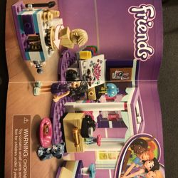 Box of Legos With 10 Different Sets 