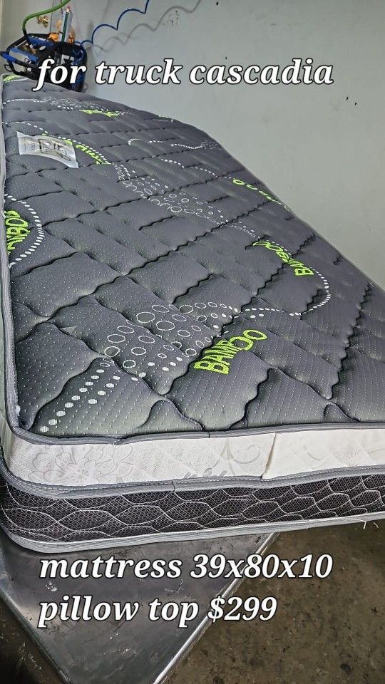 Mattress 39x80x10 Pillow Top For Trucks Cascadia 