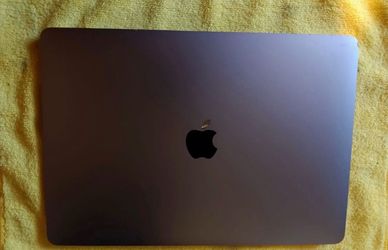 MACBOOK PRO 2019 TOUCHBAR