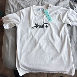 Off-white T 