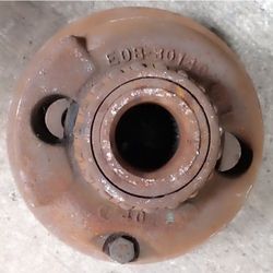 Chevy 12 bolt 3rd member carrier