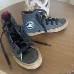 Convers  Size 13 