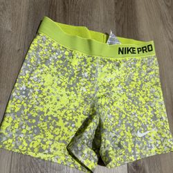 Nike pro women’s shorts