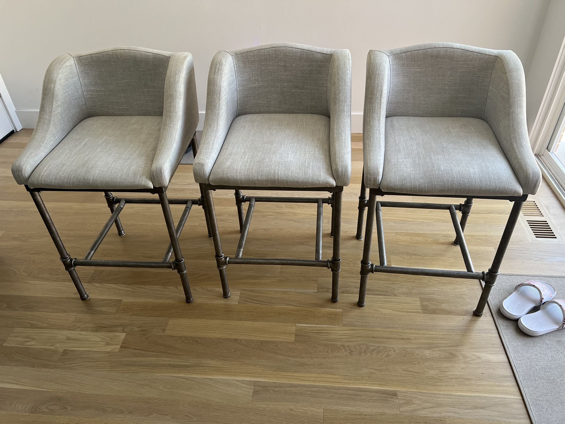 3 Cloth Barstools