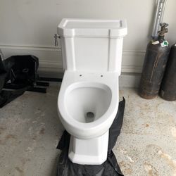 Icera Richmond II Toilet 1pc - New. No seat
