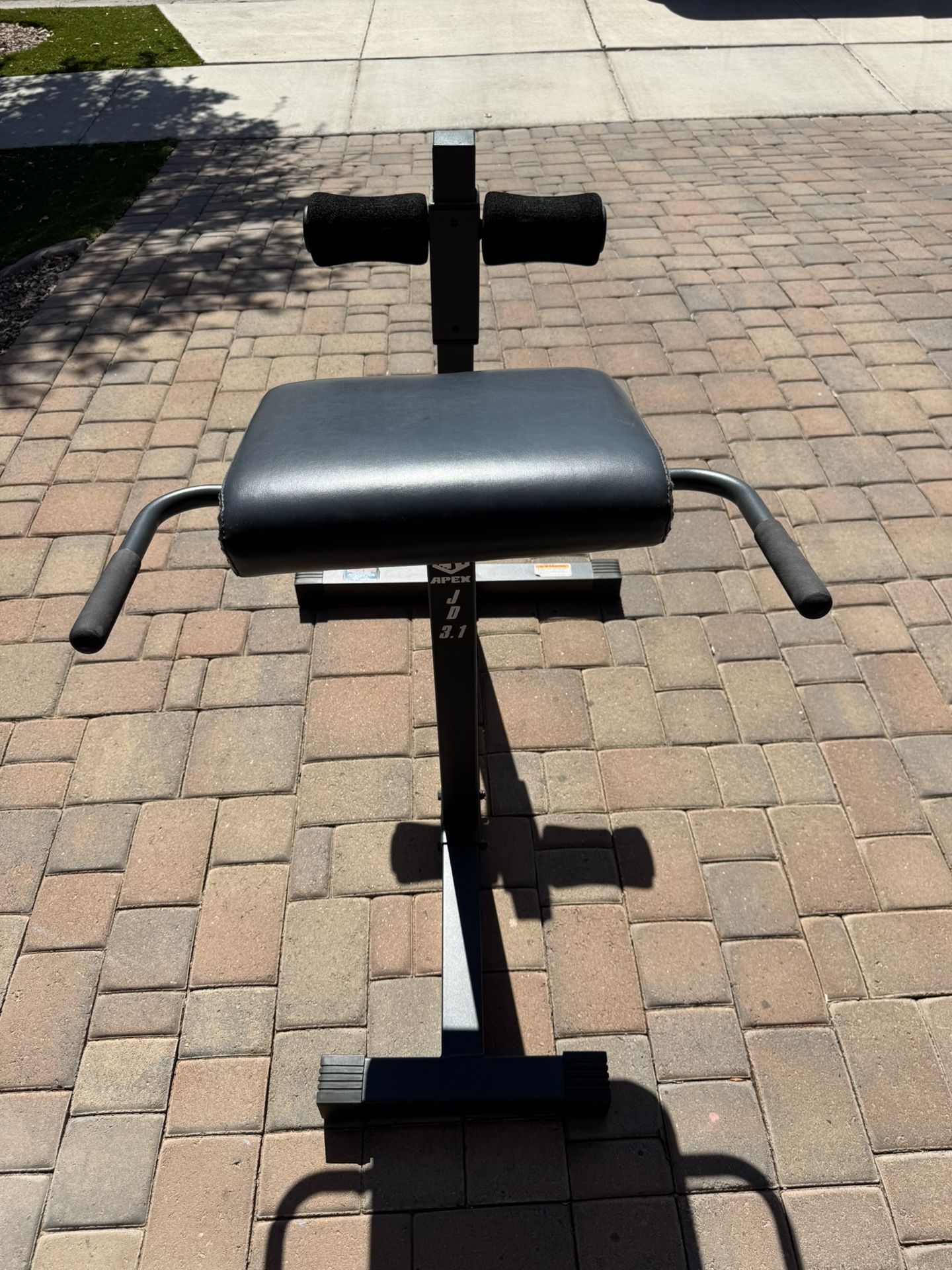 Roman Ab Chair