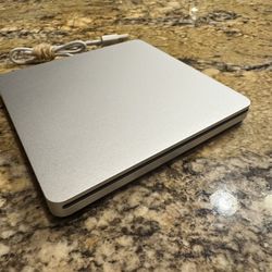 Apple A1379 USB External SuperDrive - CD DVD/RW Burner