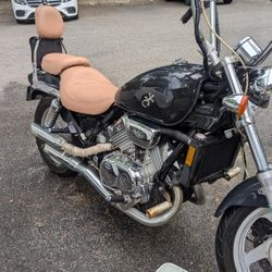 1999 Honda Magna 750