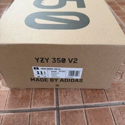 Adidas Yeezy 350 V2 Onyx, Size 11.5