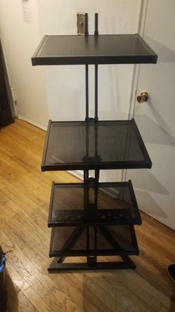 Bell' Oguetti media rack