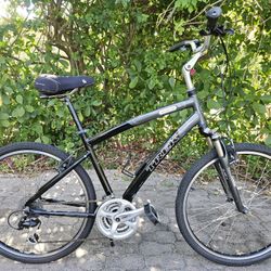 Trek Navigator 3.0 Aluminum 24 Speed Hybrid Comfort Bike w/ Suspension