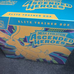 ASCENDED HEROES ELITE TRAINER BOX