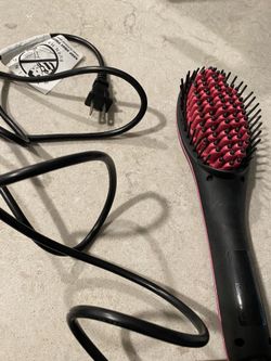 Hair Straightner Brush Like New Used 2-3 Times