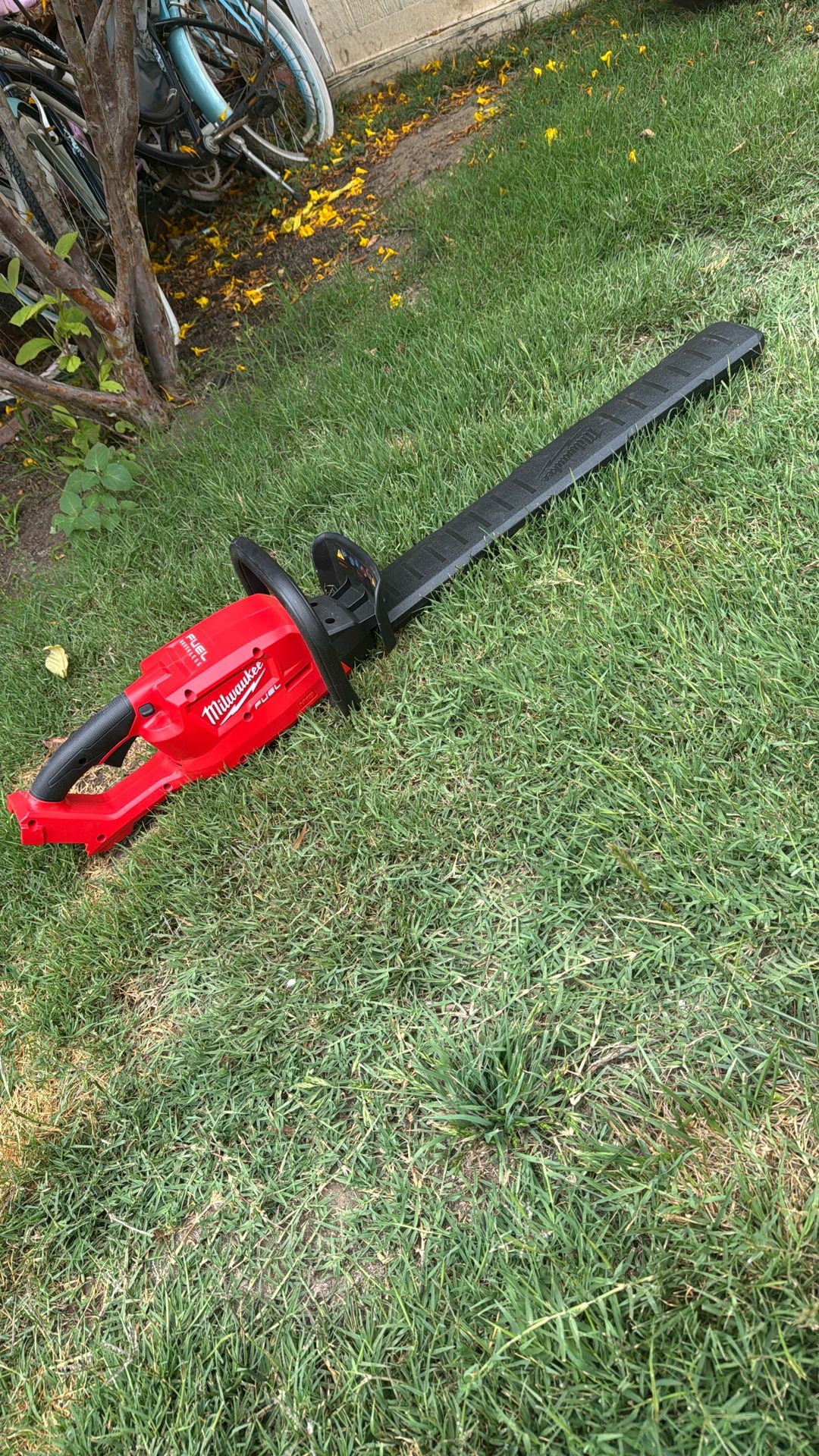 Milwaukee Trimmer