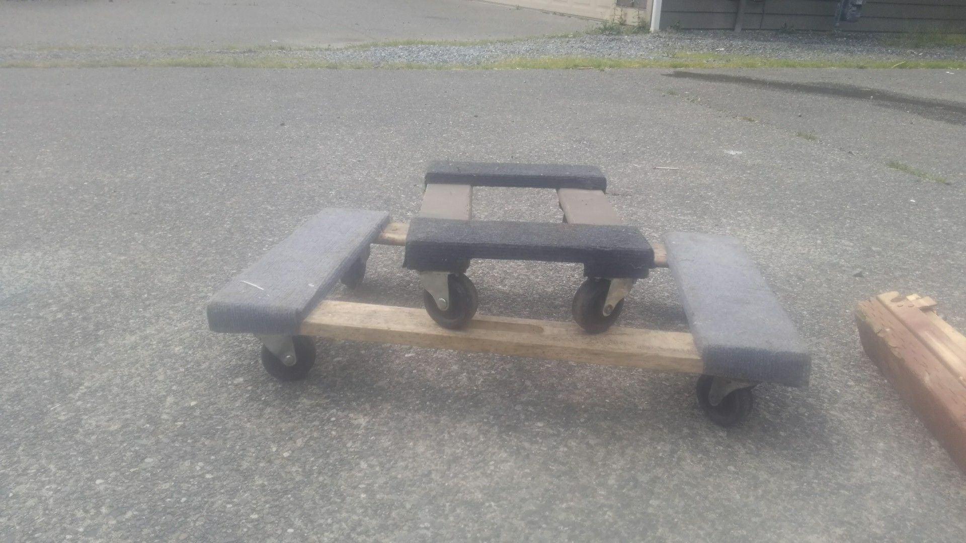 2 low profile roller carts