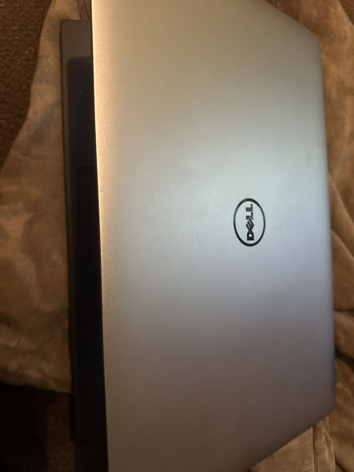 Dell Precision 5520
