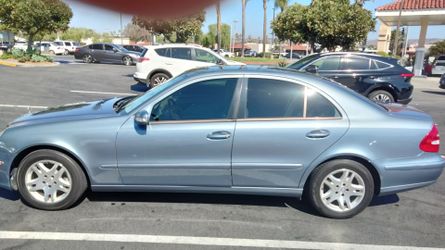 2003 Mercedes-Benz E-Class