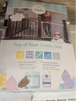 Top stair baby safety gate