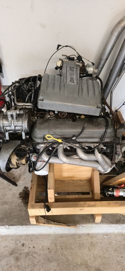 302 5.0 40,000 OG Miles Perfect Condition