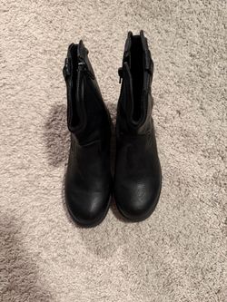 Sonoma Black Leather Ankle Boots with Side Zip