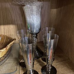 Glasses & Matching Vase