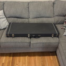 Guitar case for Strat 
