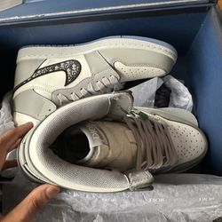 Jordan Dior Size 9.5/10 $450