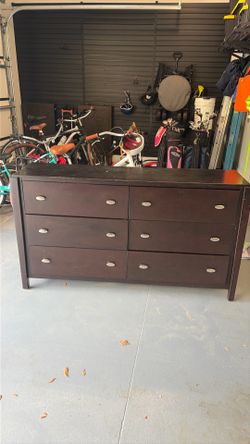 6 Drawer Dresser
