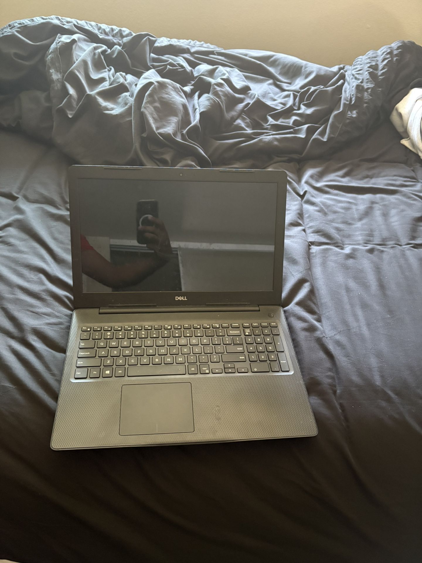 Dell 1385 Laptop