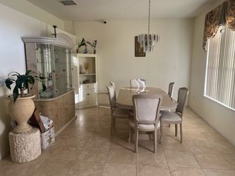 Dinning sets
