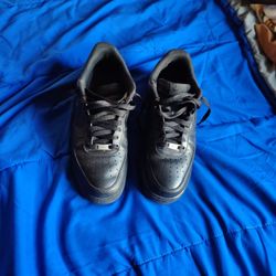 Nike Air Forces 1s Black 