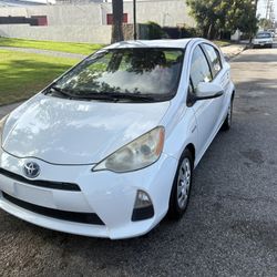2013 Toyota Prius C 