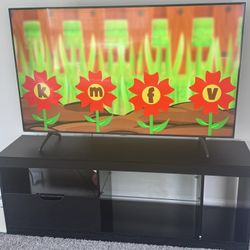 Samsung Tv And TV Stand 