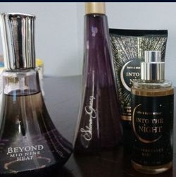 BEYONCE  SELENA GOMEZ 