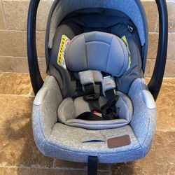 Maxi-Cosi Nico Lux+ Baby Car Seat and Base