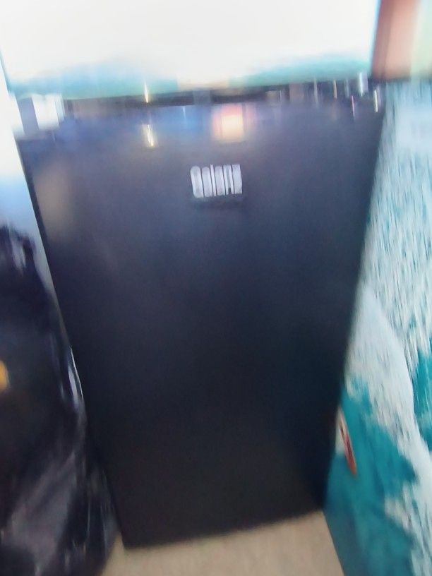 Mimi Fridge
