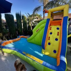 Inflatable Water Slide