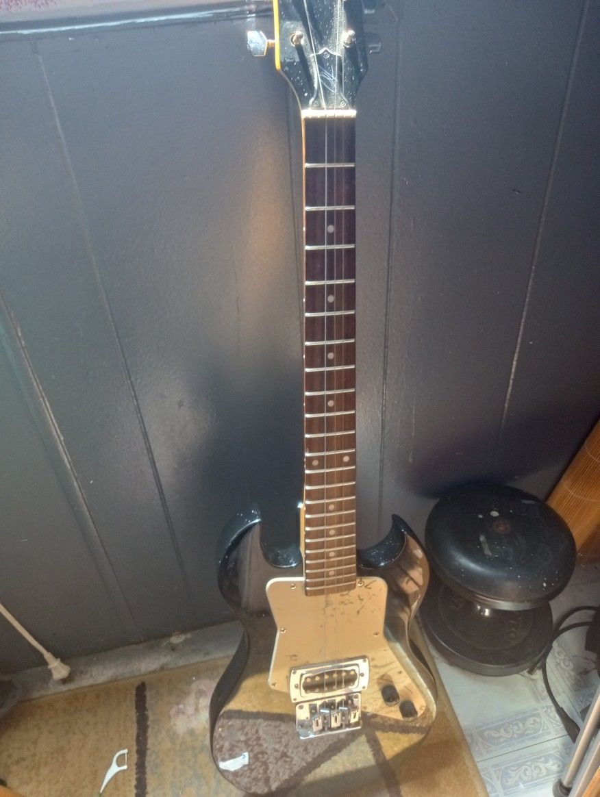 Electric Guitar 🎸