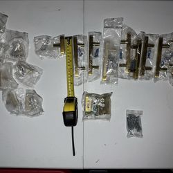 Kitchen cabinet handles