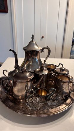 Sheffield Silver Co Silverplated Tea & Coffee Set