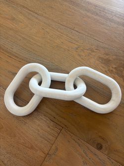 Weathered White Decorative Wood Chain